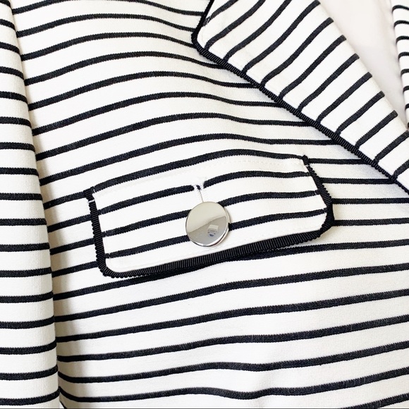 CHICO’S Black and White Striped Knit Jacket Size 0 - Picture 5 of 8